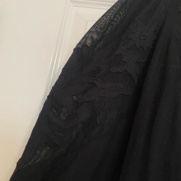 J.jill black textured appliqué Aline shape top size XL - Picture 5 of 13